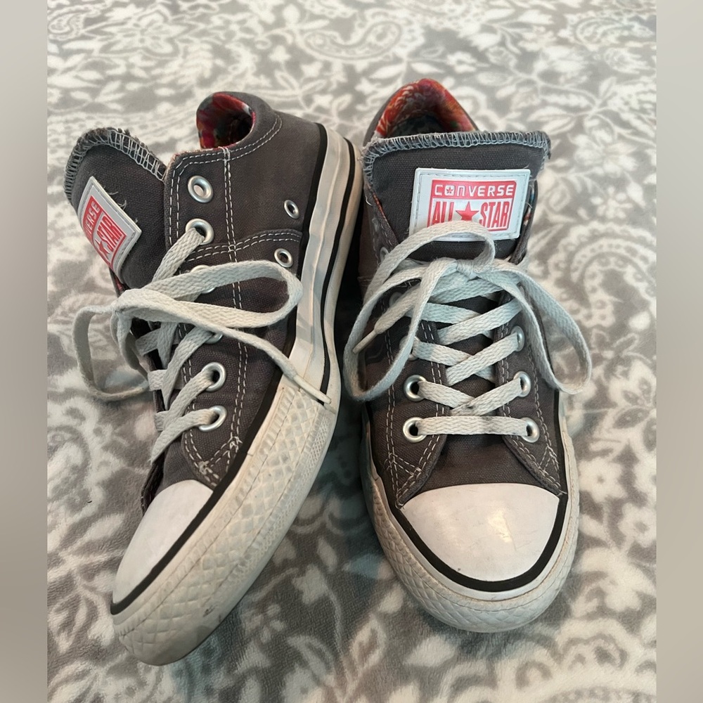 Converse Chuck Taylor All Star Madison Low-Top Shoes Gray Floral Women’s Shoes